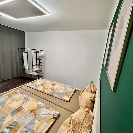 Apartment Your Away #worker *